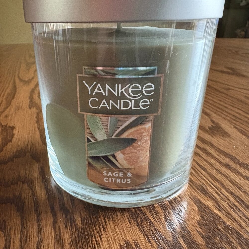 Sage & Citrus Yankee Candle Original Small Tumbler Candle, NWT - Picture 3 of 8